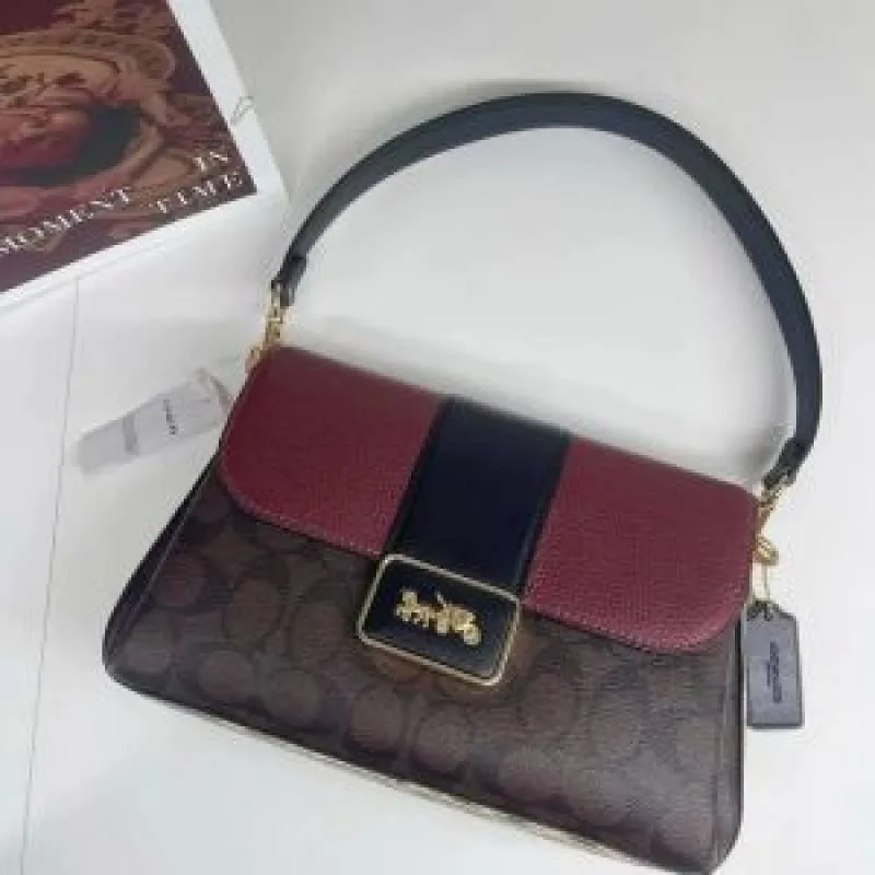 COAC_GRACE TRIPPLE PARTITION_WITH DOUBLE SHOULDER STRAP_INSIDE SWEDE LINING WITH BOX 6528