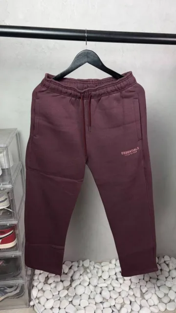 Essentails Premium SweatPants. 3208
