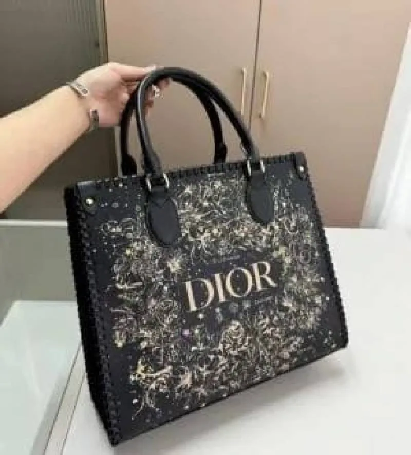 CHRISTIAN_DIIOR_ BRAIDED TOTE BAG WITH BOX