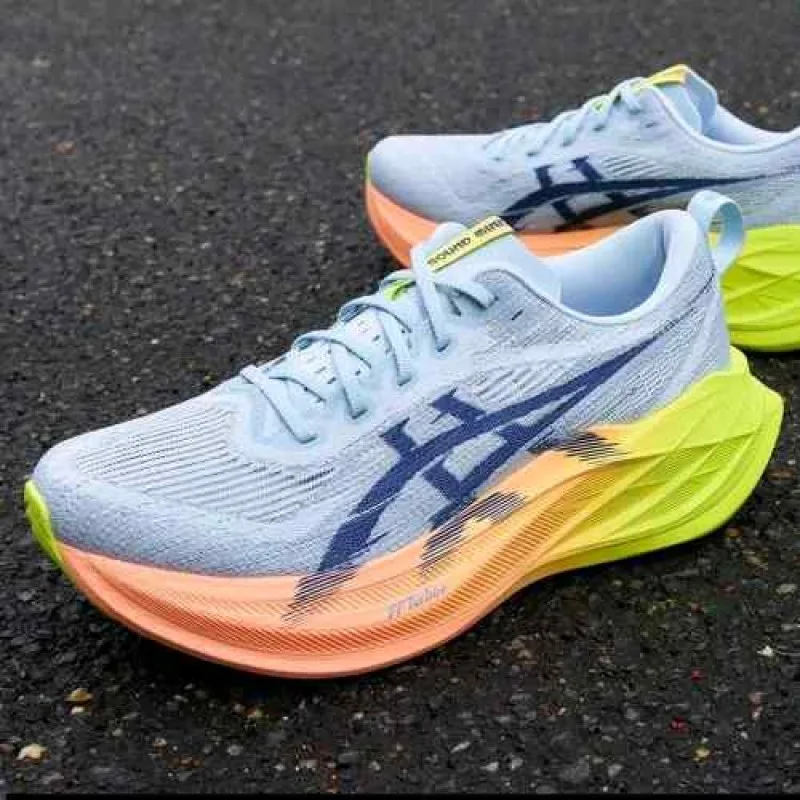 Asiccss SuperBlast 2 Paris 1285