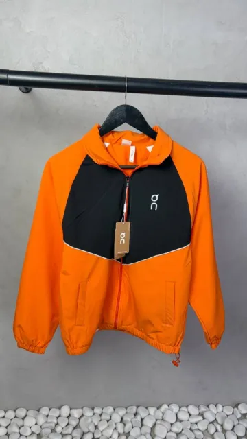 ON Clou-d Premium Windbreaker Jackets. 3391