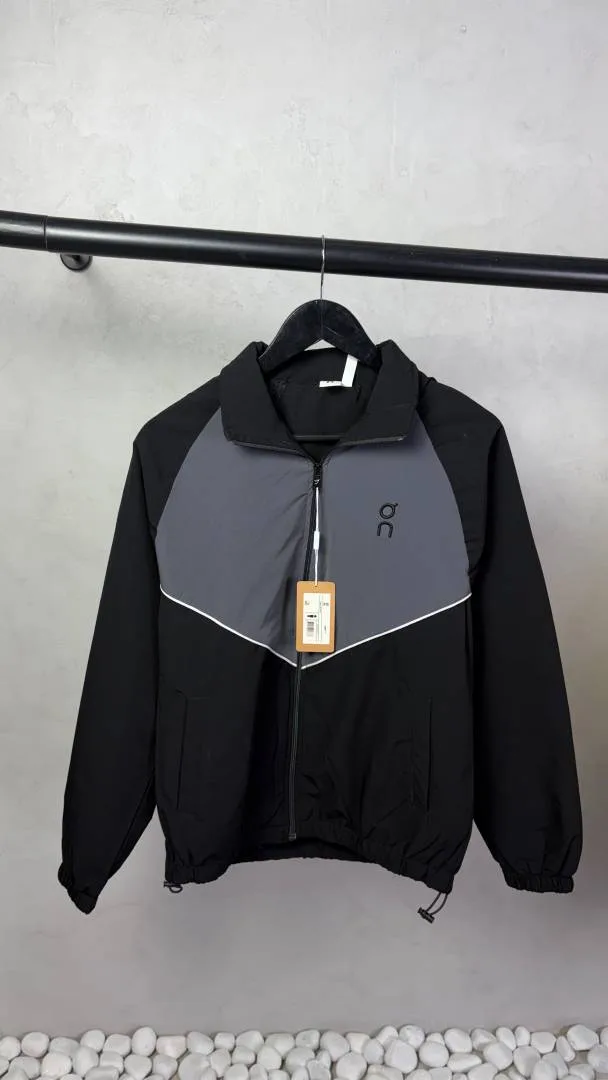 ON Clou-d Premium Windbreaker Jackets. 3388