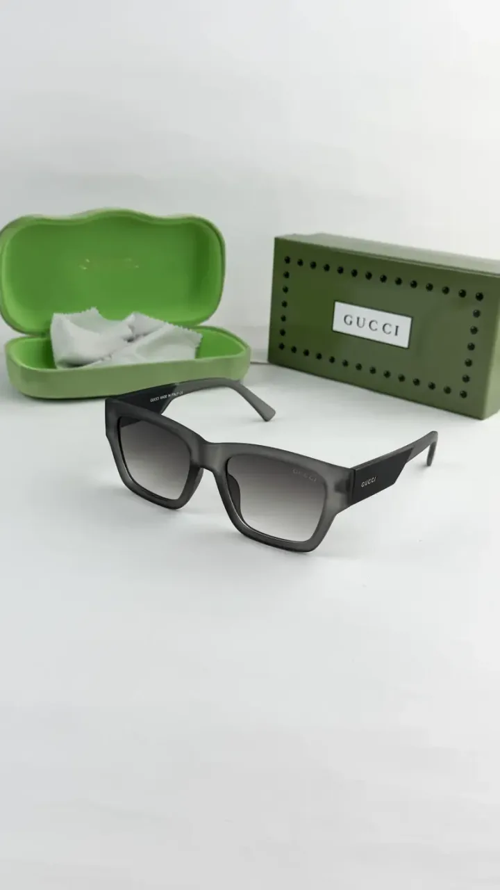 Guchi-grey shaded 1668