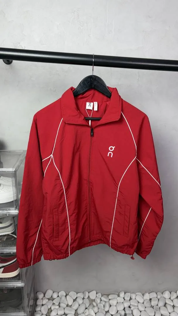 ON Cloud Performance Windbreaker Jacket 3129