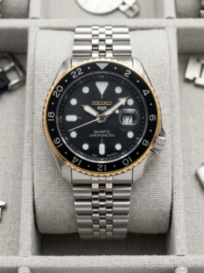 Seiko Gmt Master Gold Black Dial