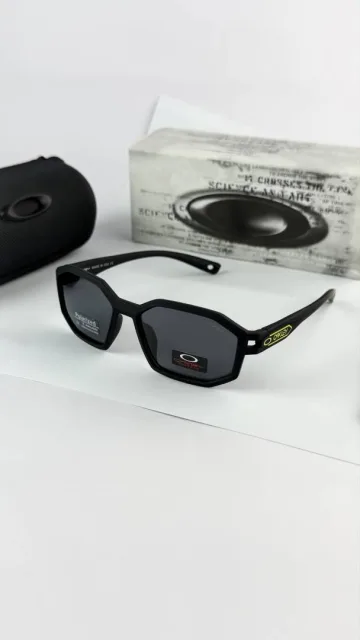 Oakleey_black_3387