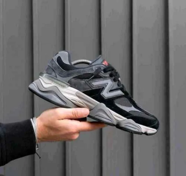 New Balanccee 9060 Black Castlerock