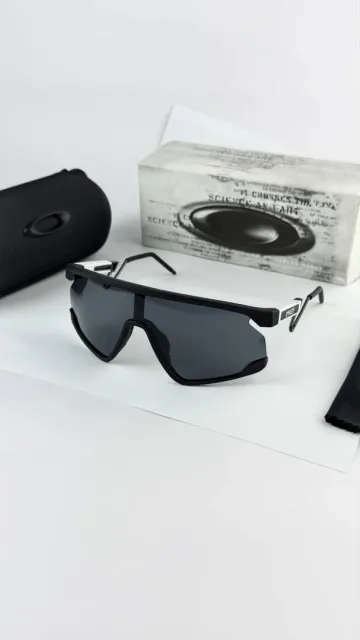 Oakleey-white-black-109