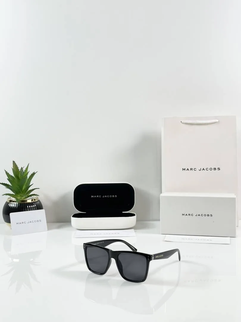 Marc Jacobs 6000 Shine Black