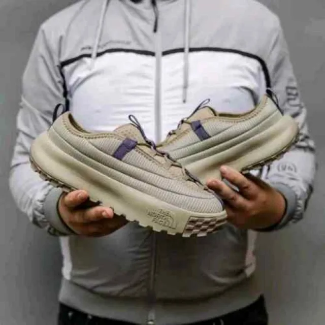 The North Fase Mule Beige Purple 2645