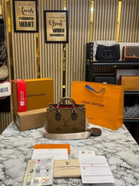 Louiis Vuitton Onthego Pm With Double Og Box And Dust Bag Including CarryBag (Brown)