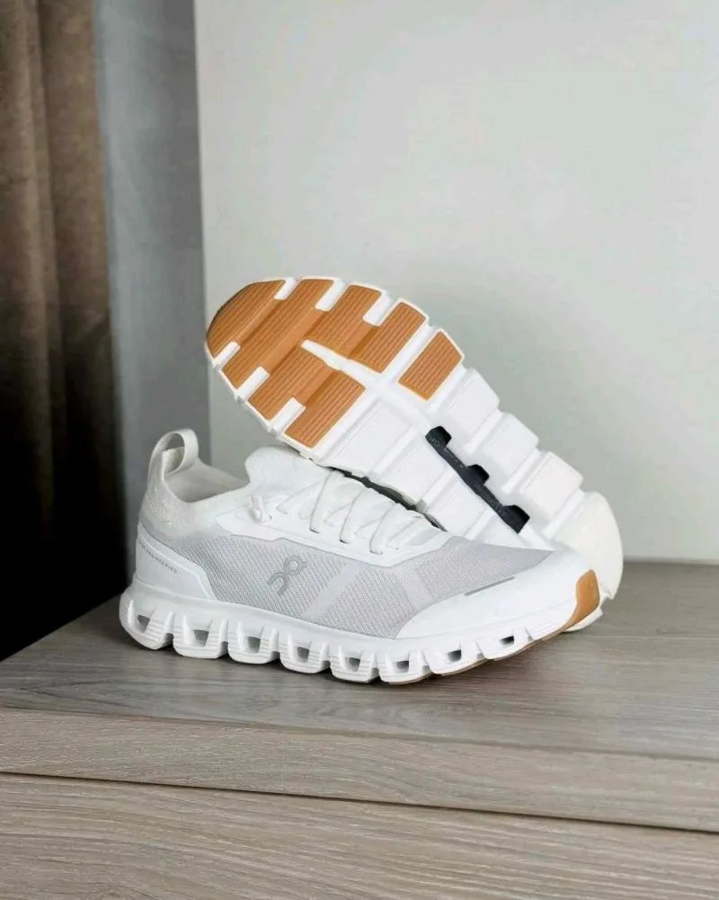 On Cloud 6 Versa All White 6178