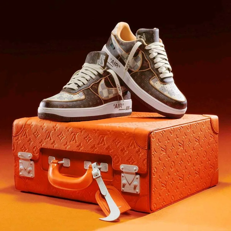 Loiuss vouitton x AirForce 1 Pilot Case UA Quality (With Lv Suitcase)