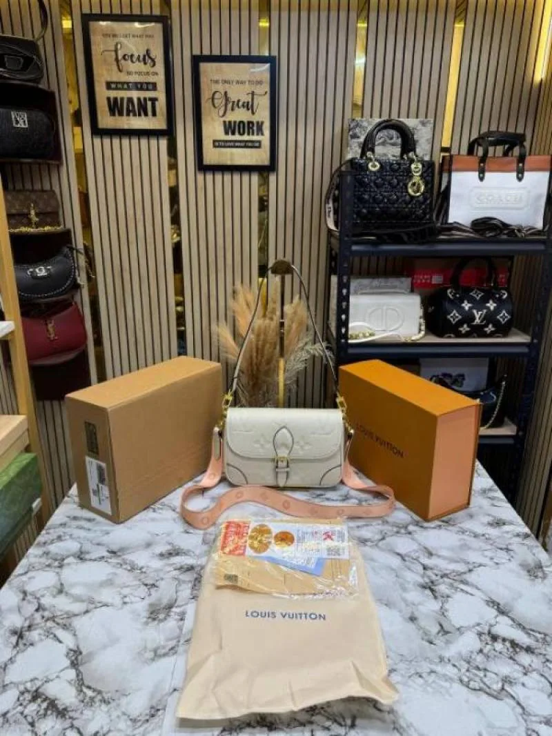 Loui Vuitton Diane Satchel Shoulder Bag With Double Og Box And Dust Bag (White)