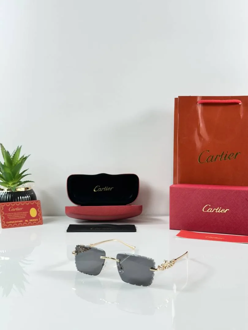 Cartiar 1054 Gold Black
