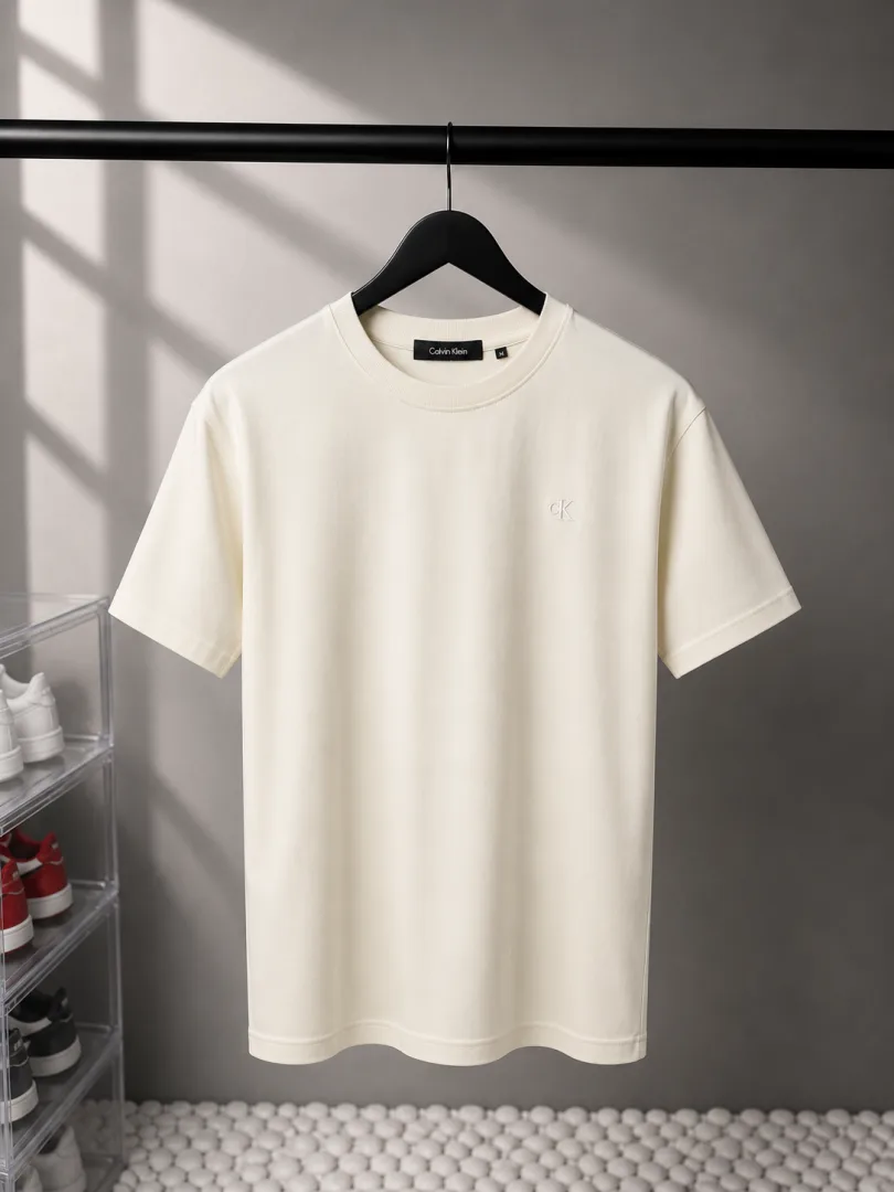 Calvin Kleiin Premium Round Neck T-Shirt 2556