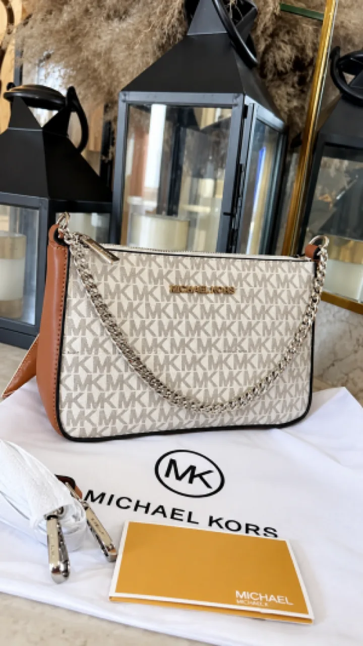 Micheal Kors Jet Set Charm Small Logo Pochette Bag Box Dust Bag 5196