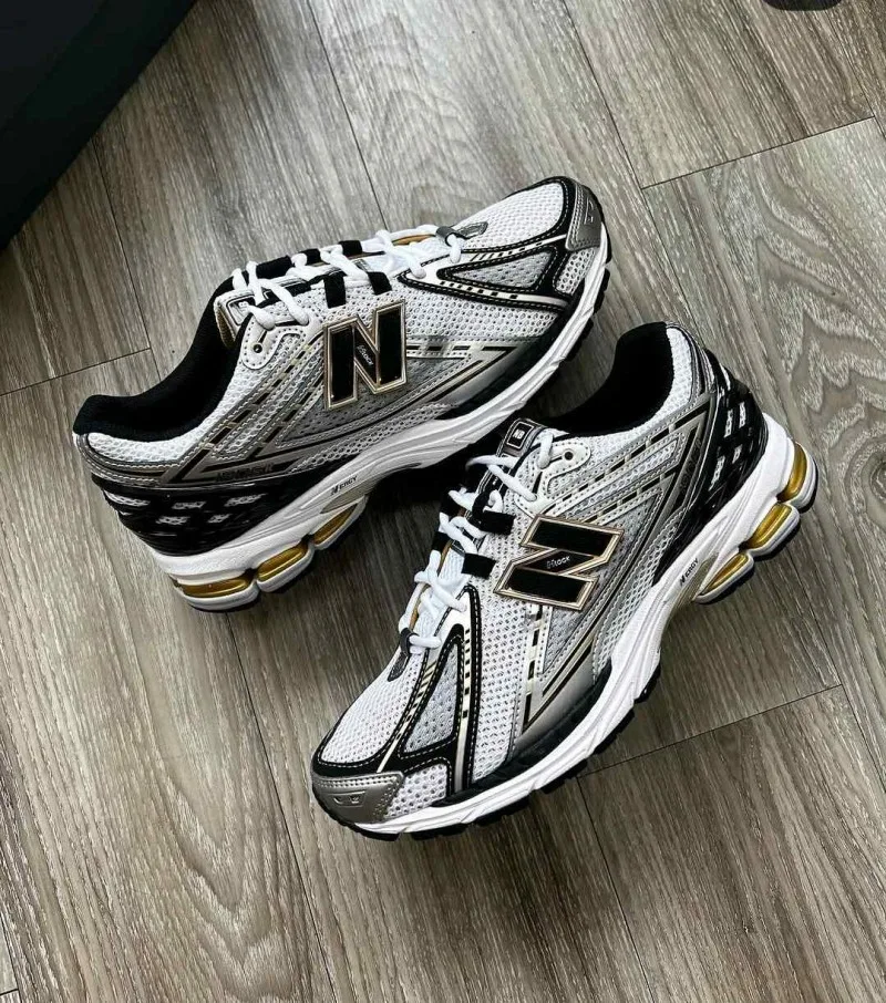 New Balencee 1906R Metallic Gold