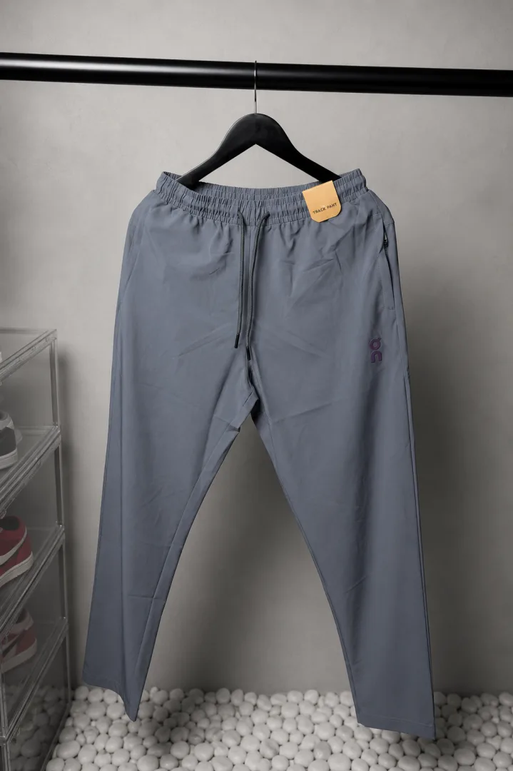 On Cloud Premium Track Pants 2945