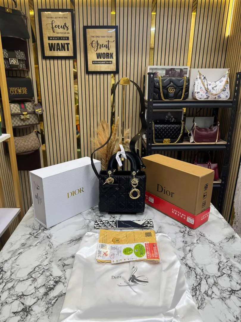 Dio Lady Cannage Bag with Scarf Including Double Og Box & Dust Bag (Black)