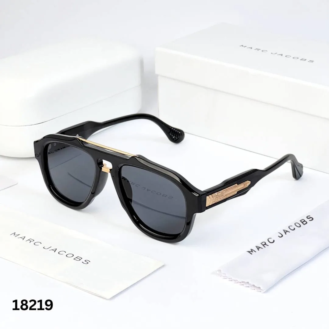 Marc jacob 18219 black gold