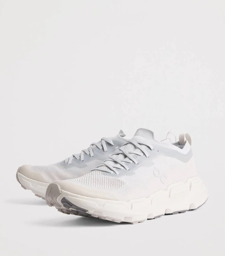 On Cloudsoma trail Grey White running shoe