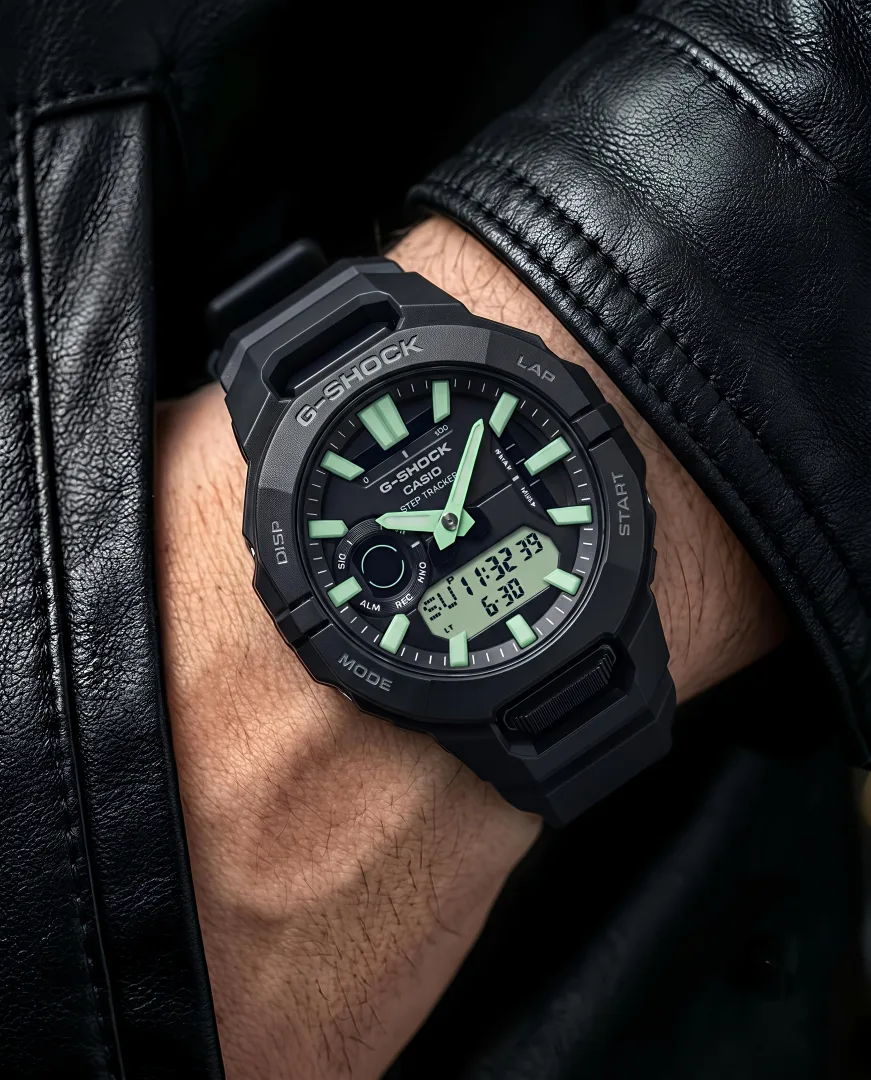 Casio G Shock GBA-950-2A Full Black LimeGreen-Needles