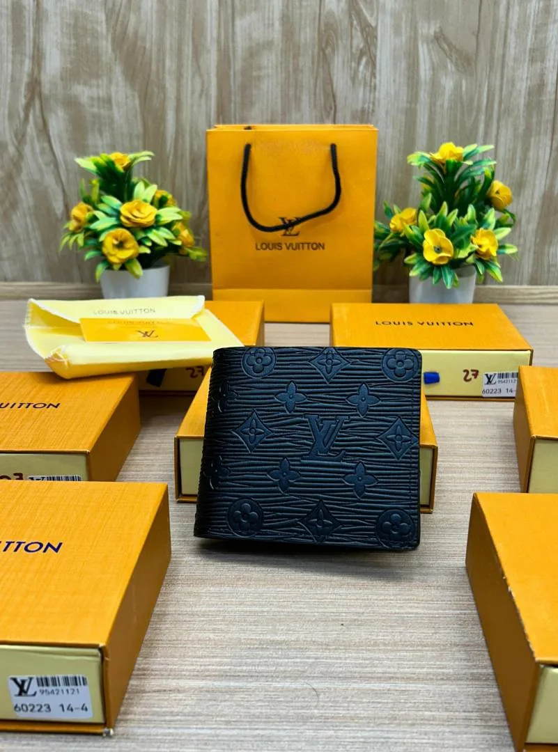 LOUIIS VUITTON WALLET V970