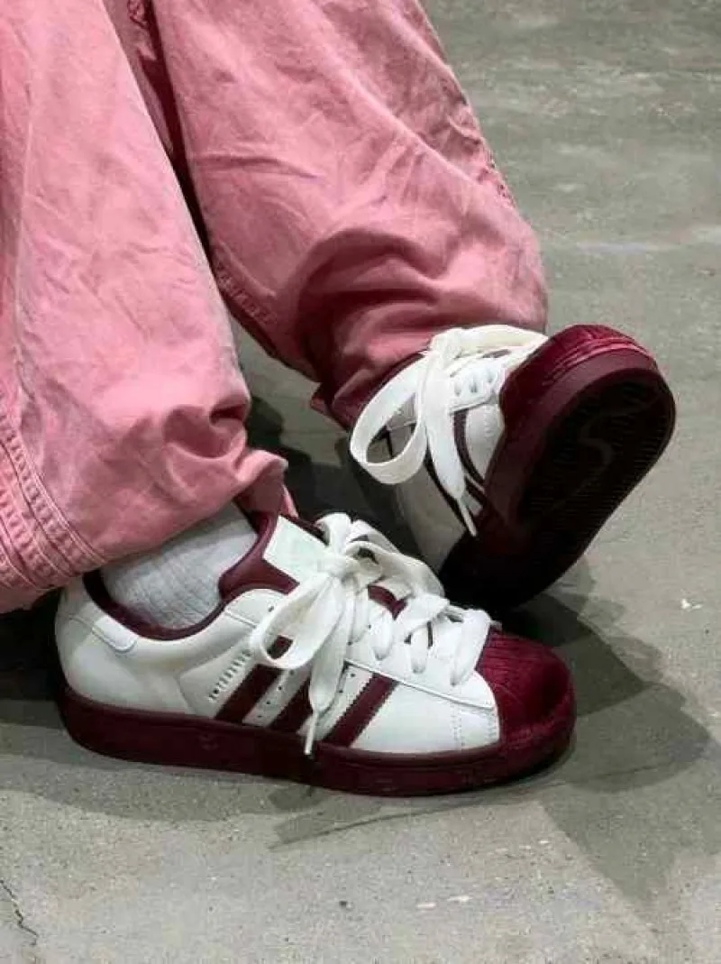 Sale Adiddass SuperStar OG Kitty Maroon 881