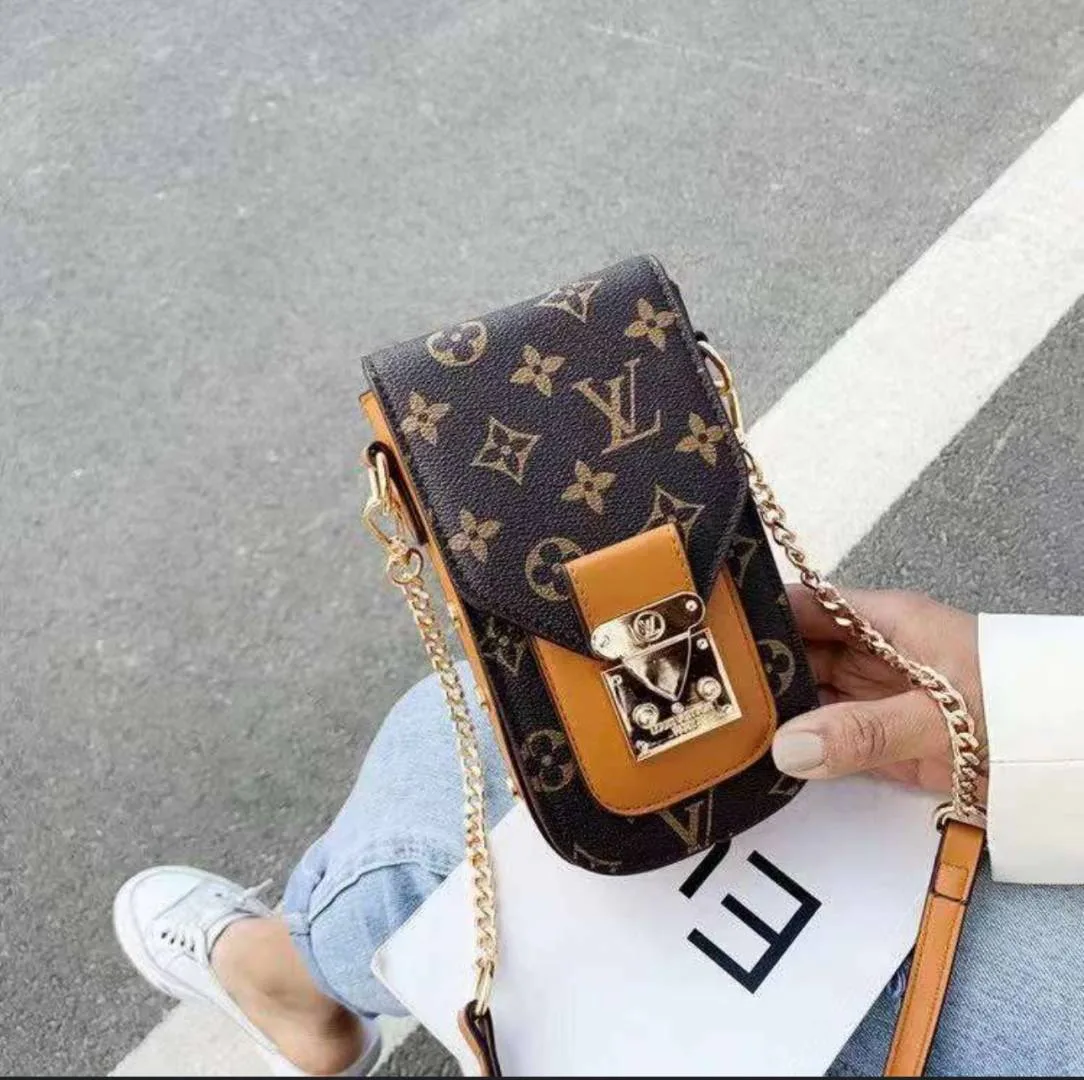 Loui Vuitton Sling Bag