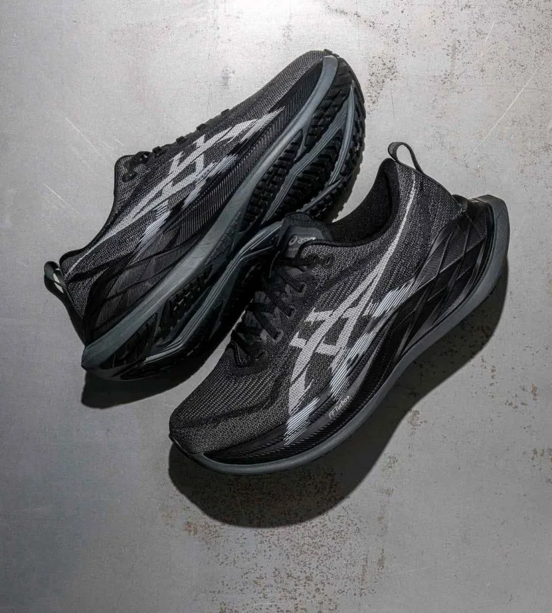 Asiccss SuperBlast 2 Black White 1165