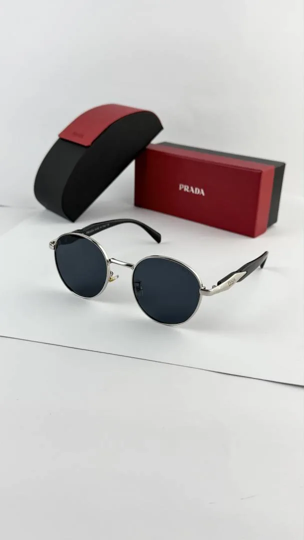 Prad_silver_black_8008-109