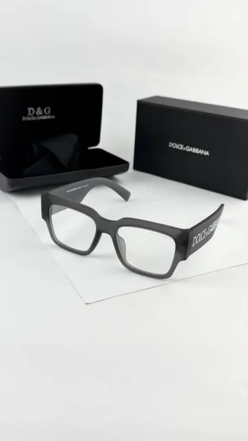 Dolc_gabbana_grey_plano_6184