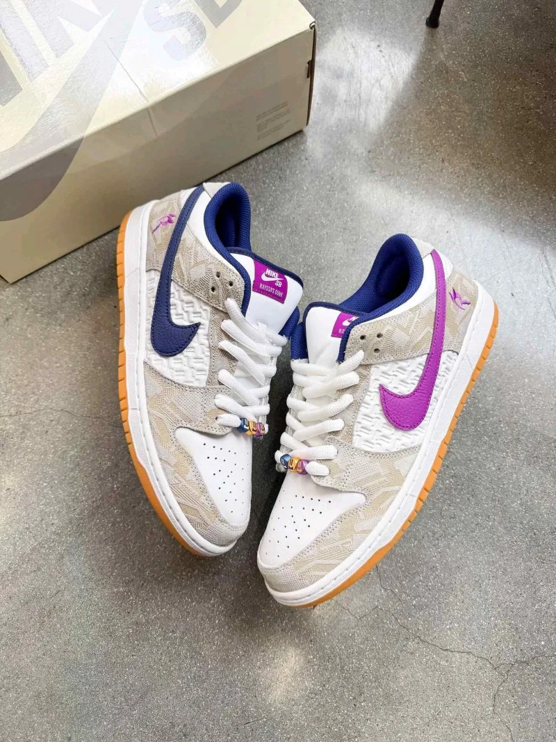 Nikkee SB Dunk Low Rayssa Leal 6163