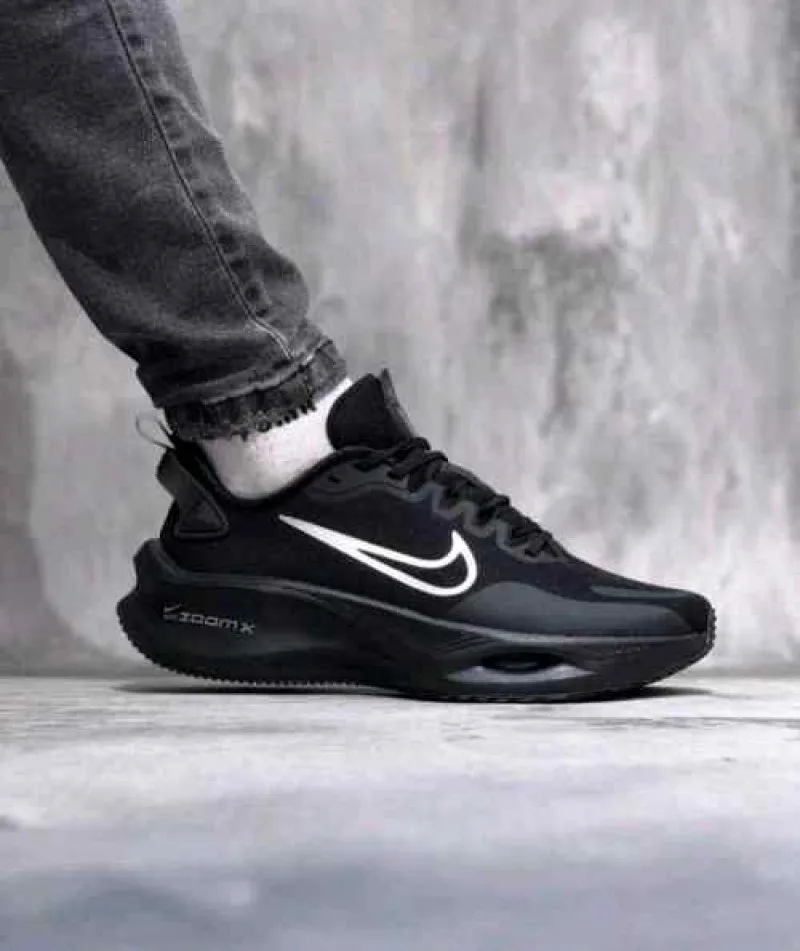 Nikkee Zoom X smiley Pro 2.0 All Black 655
