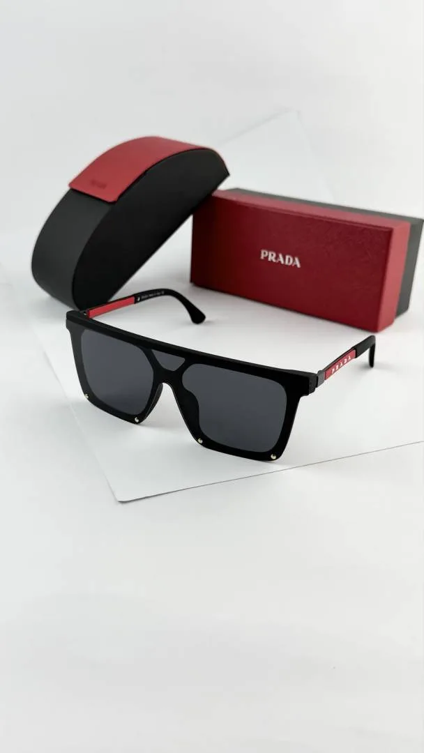 PRAD_BLACK_147