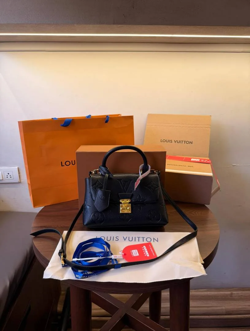 louiiss_vuitton_lv_madeleine_bb_handbag_with_Dutyfree_packing_box_etc_(164)
