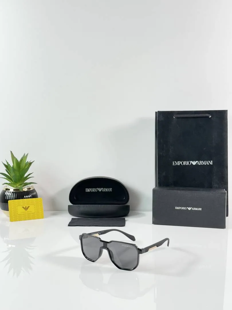 Emphorio_Arrwa%!_219 Gold Black
