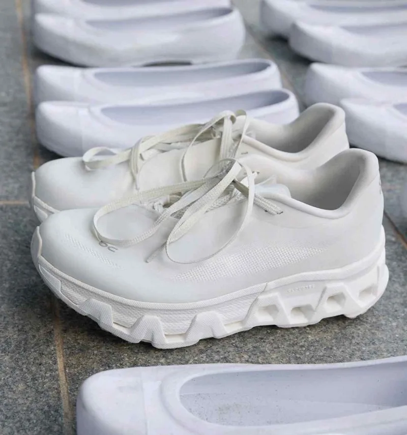 On Cloudmonster Hyper PAF White