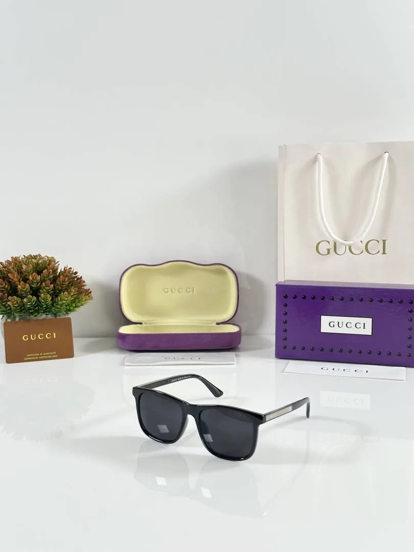Guchi 0381 Shine Black