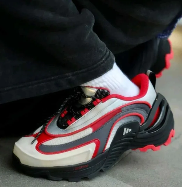 Adiidass Wonder Runner Turbo Red