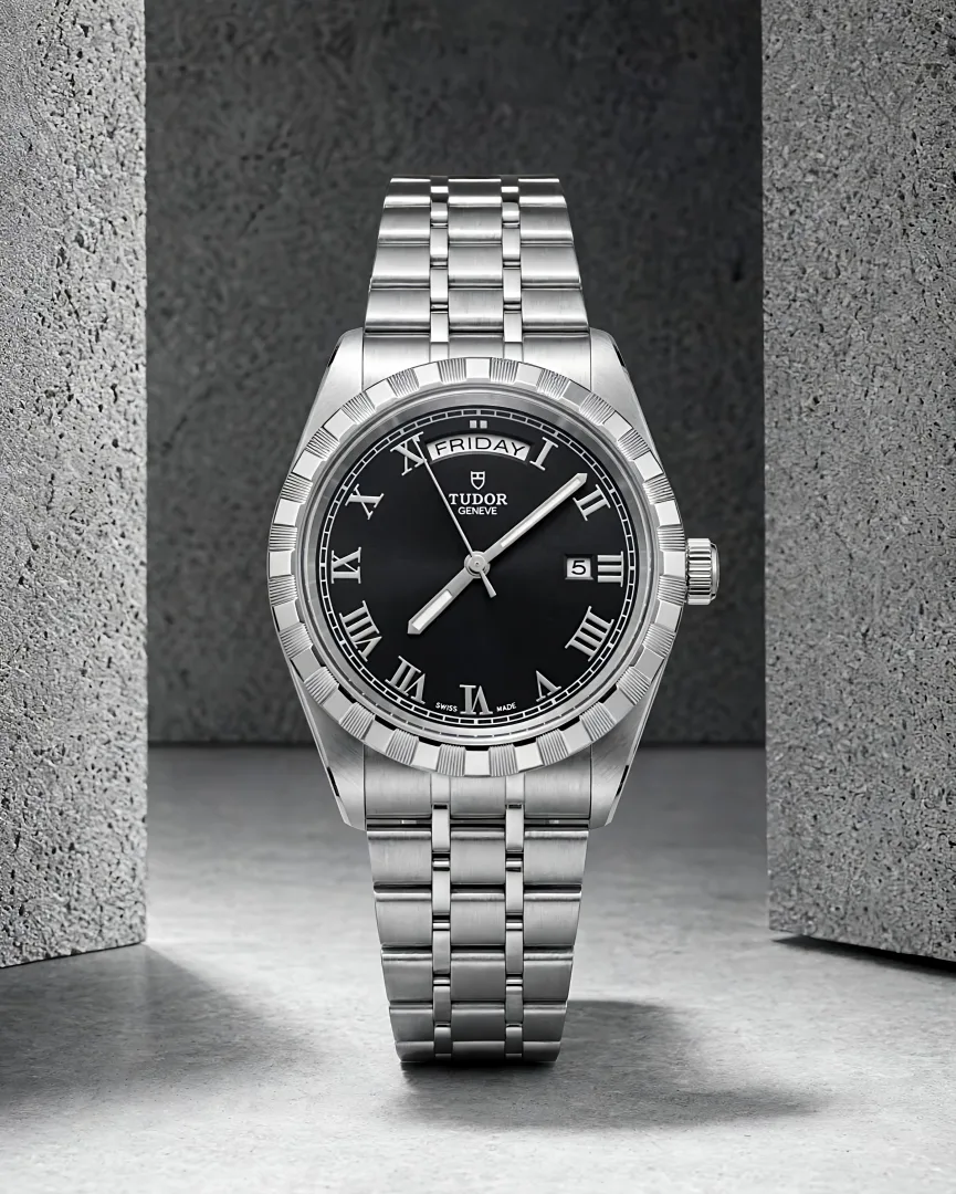 Tudor Royal automatic silver Black