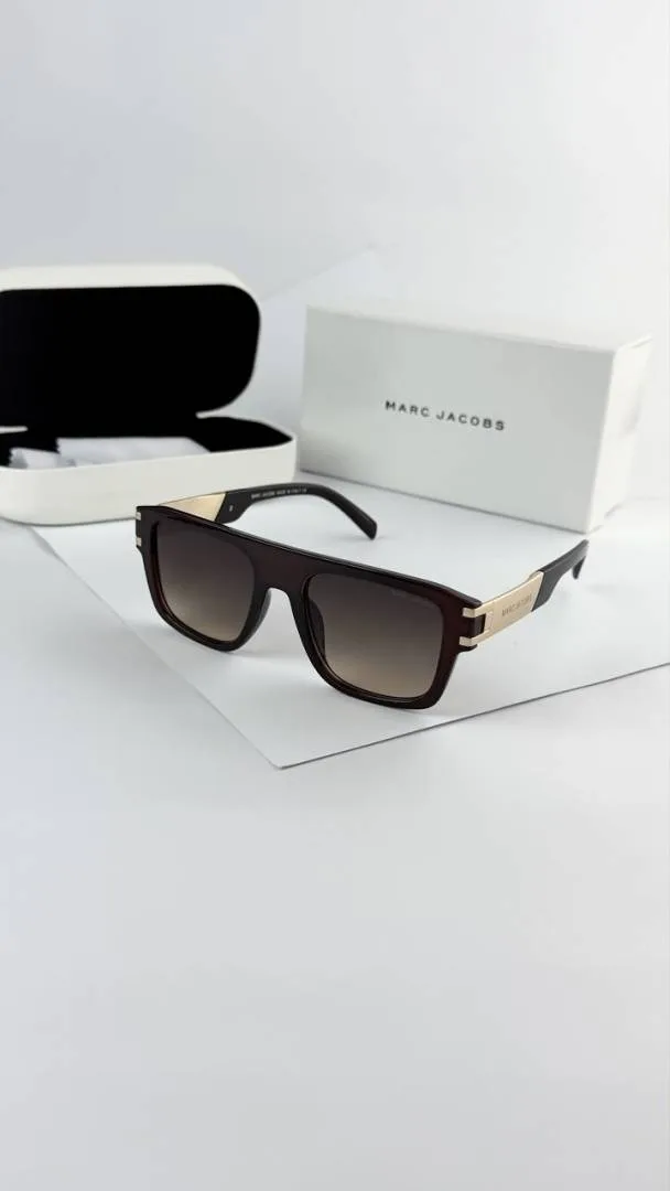 MARC JACOBS gold brown 1004
