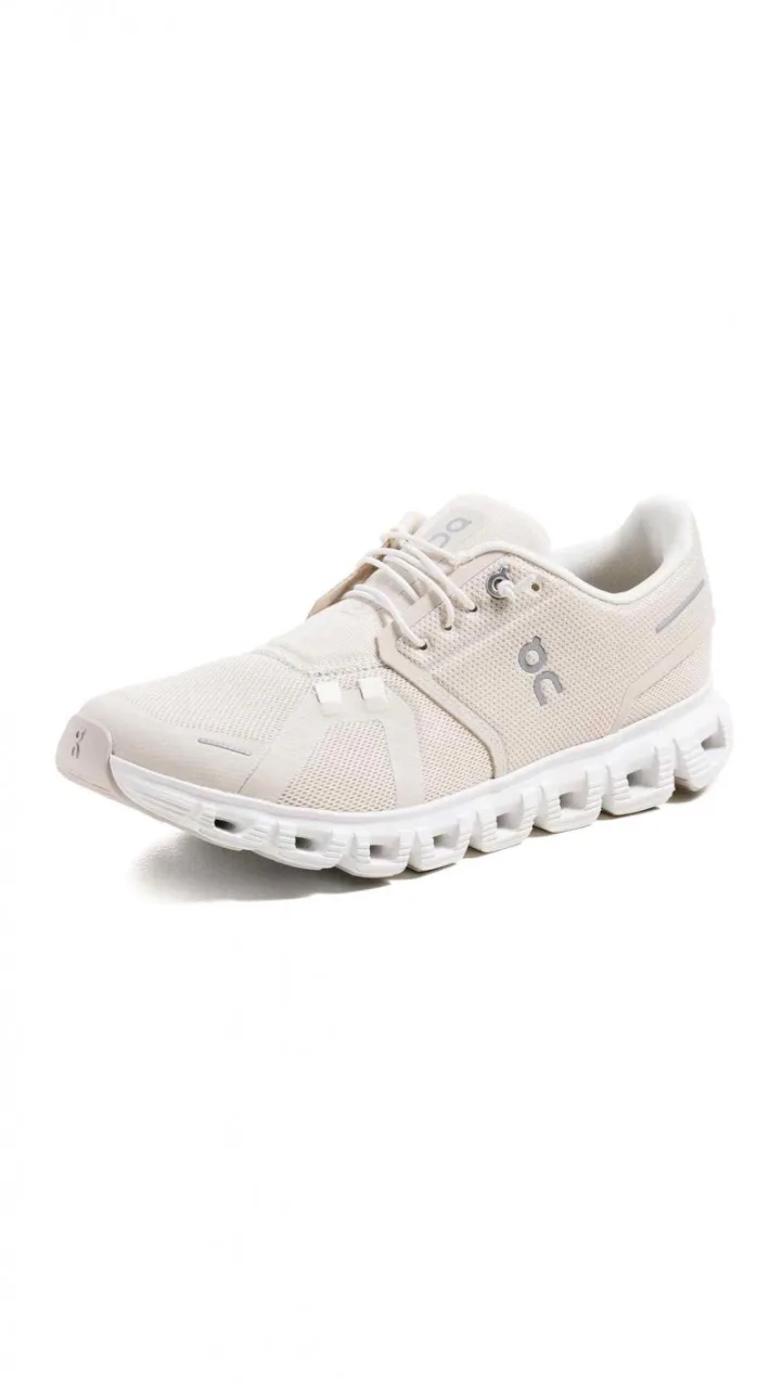 On Running Cloud 6 White Beige