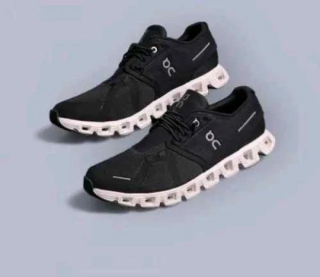 On Running Cloud 5 Black White