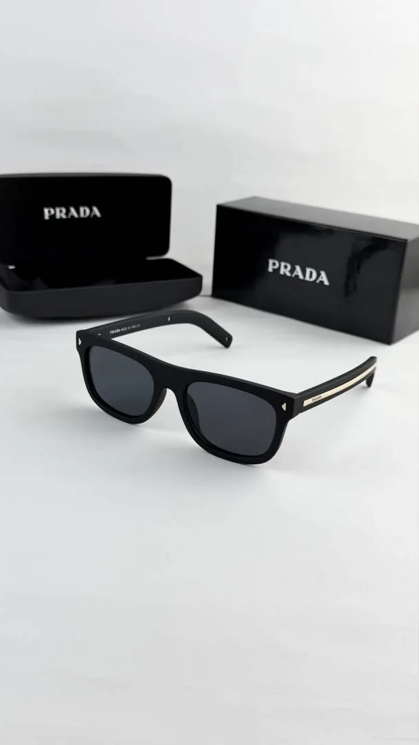 Prad_black_12s