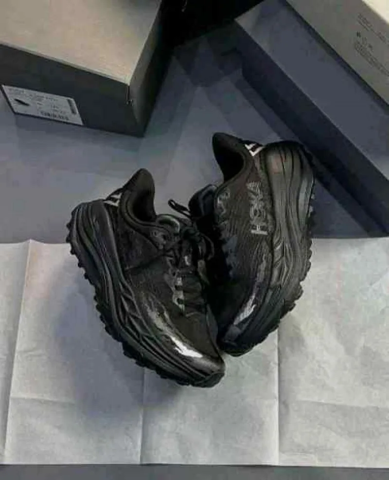 Hoka Stinson ATR 7 All Black 580