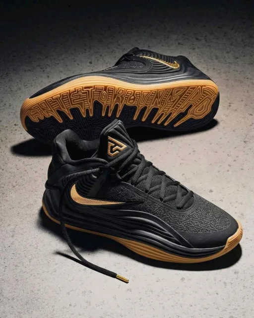 Nikkee Giannis Freak 7 The Drive Black Gum Metallic Gold 1139