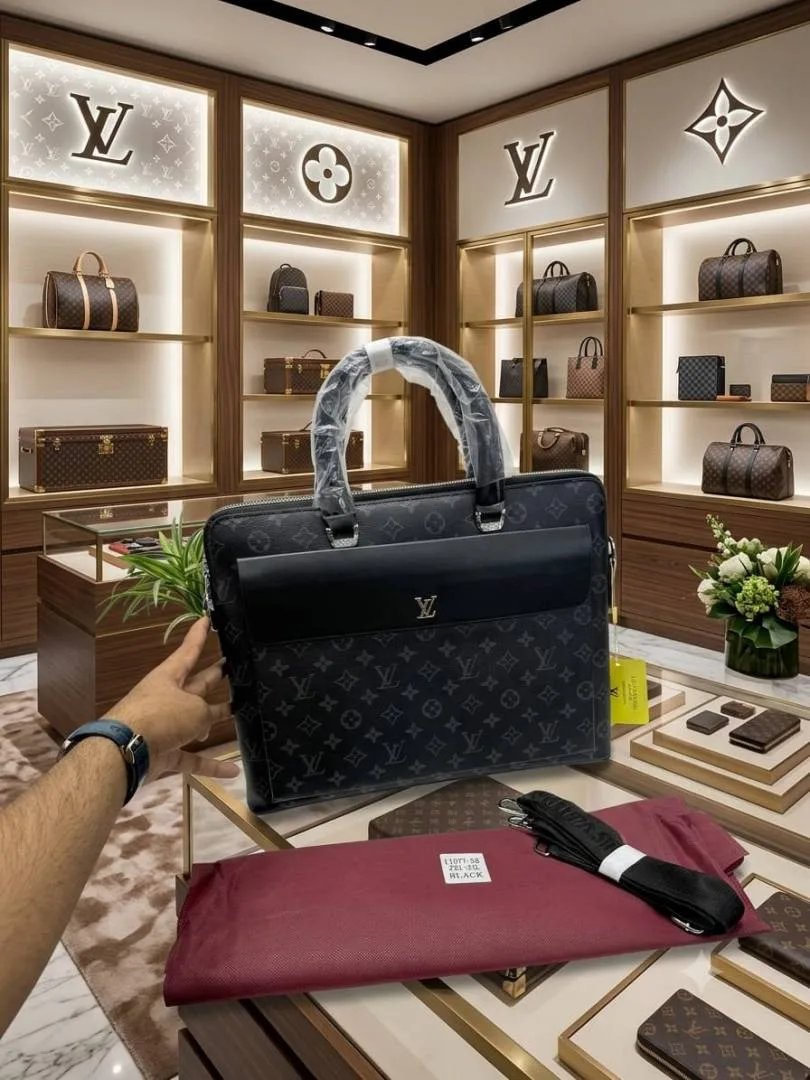 Louiis vuitton lv premium laptop Bag With Long Strap & Dustbag Etc Model 642