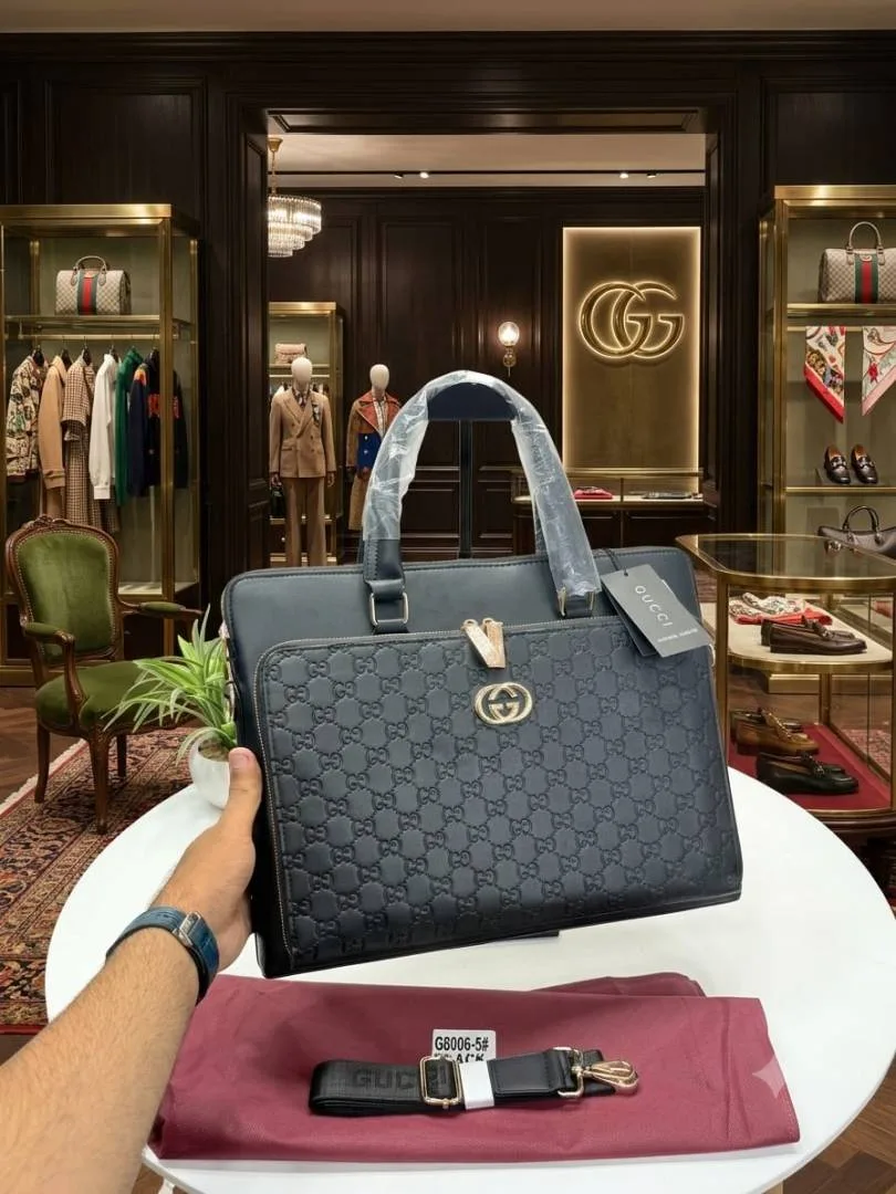 Gucccii Premium Laptop Bag With Long Strap Dustbag Etc Model 627